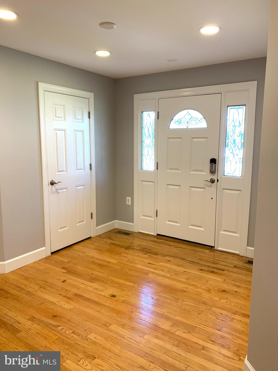 9004 Louis Avenue Silver Spring, MD 20910 - Photo 3 of 50 Gallery Image 3