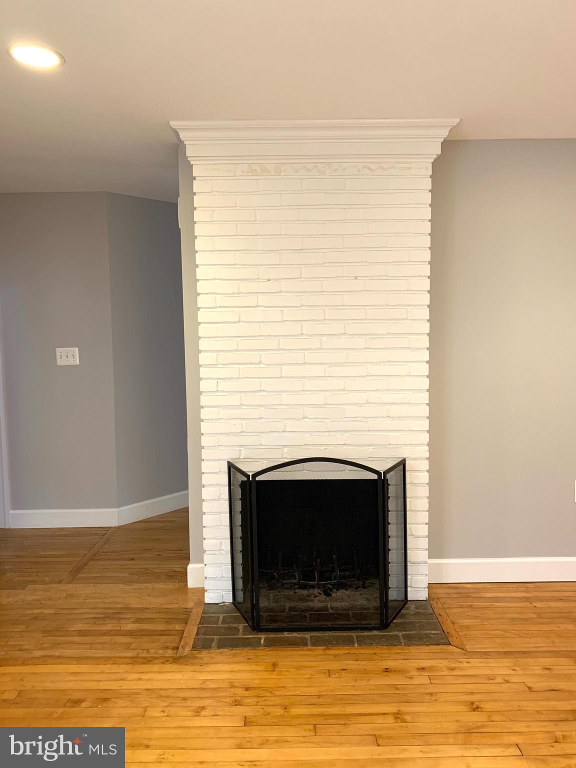 9004 Louis Avenue Silver Spring, MD 20910 - Photo 4 of 50 Gallery Image 4