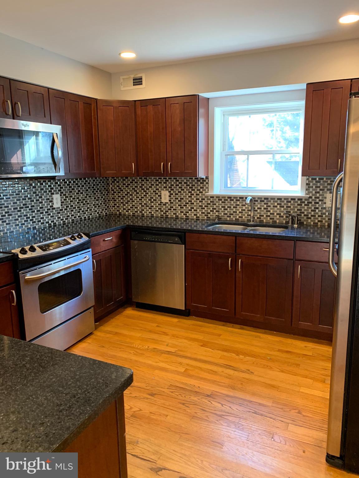 9004 Louis Avenue Silver Spring, MD 20910 - Photo 8 of 50 Gallery Image 8