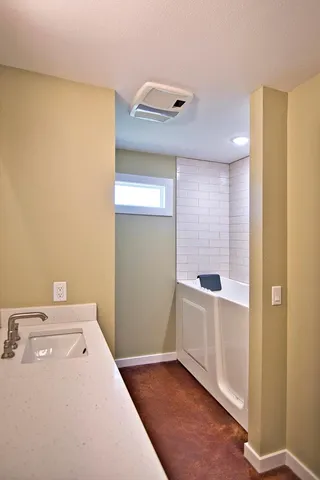 $525,000 | 412 Airport Road, Mason, TX 76856