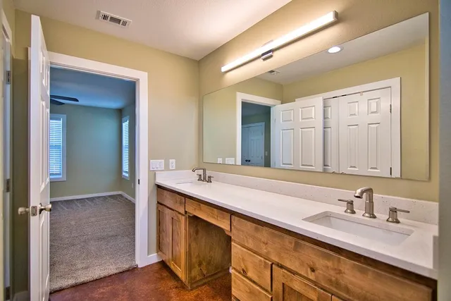 $525,000 | 412 Airport Road, Mason, TX 76856