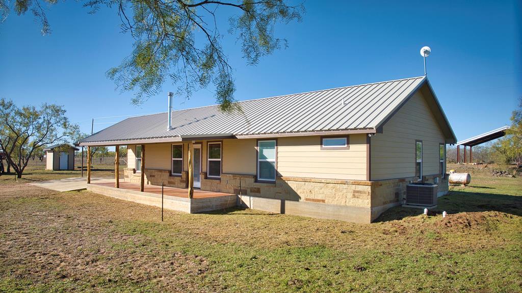 412 Airport Road Mason, TX 76856 - Photo 8 of 50