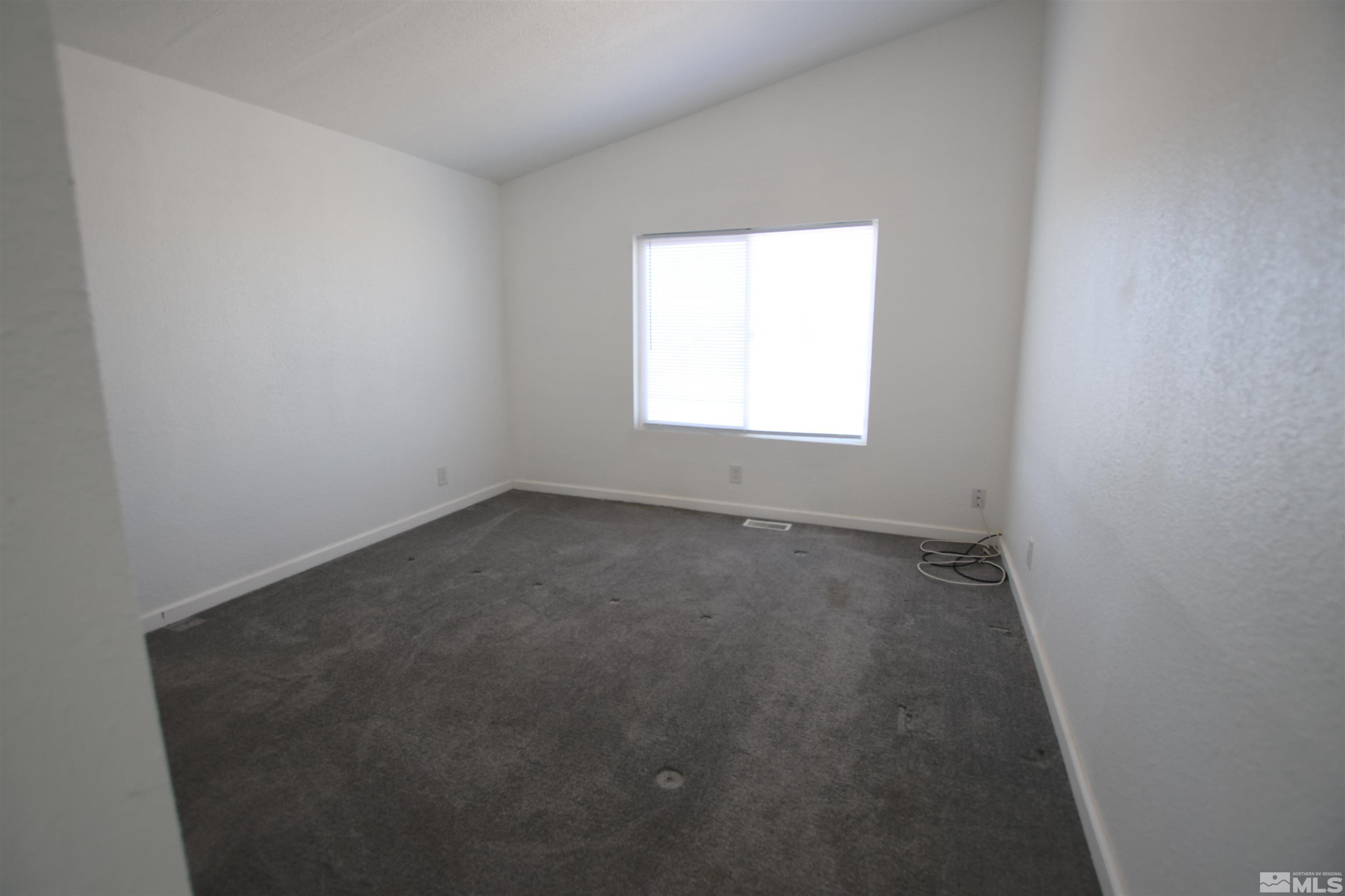 5 Basque Lane Yerington, NV 89447 - Photo 19 of 28 Photo 19