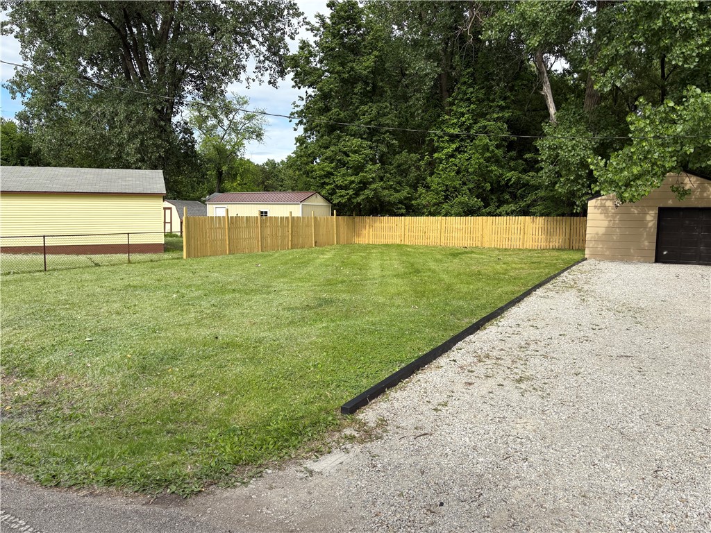 1404 North 24th Street Decatur, IL 62526 - Photo 4 of 14