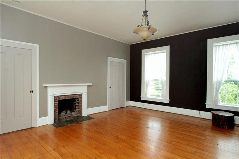 3975 Lemons Mill Road Lexington, KY 40511 - Photo 39 of 46 Left Bedroom