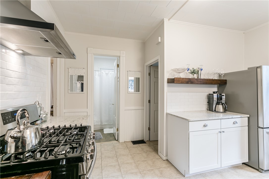 30 Rundel Park Rochester, NY 14607 - Photo 11 of 38