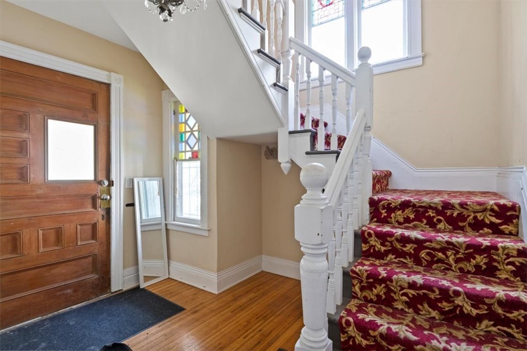 30 Rundel Park Rochester, NY 14607 - Photo 8 of 38