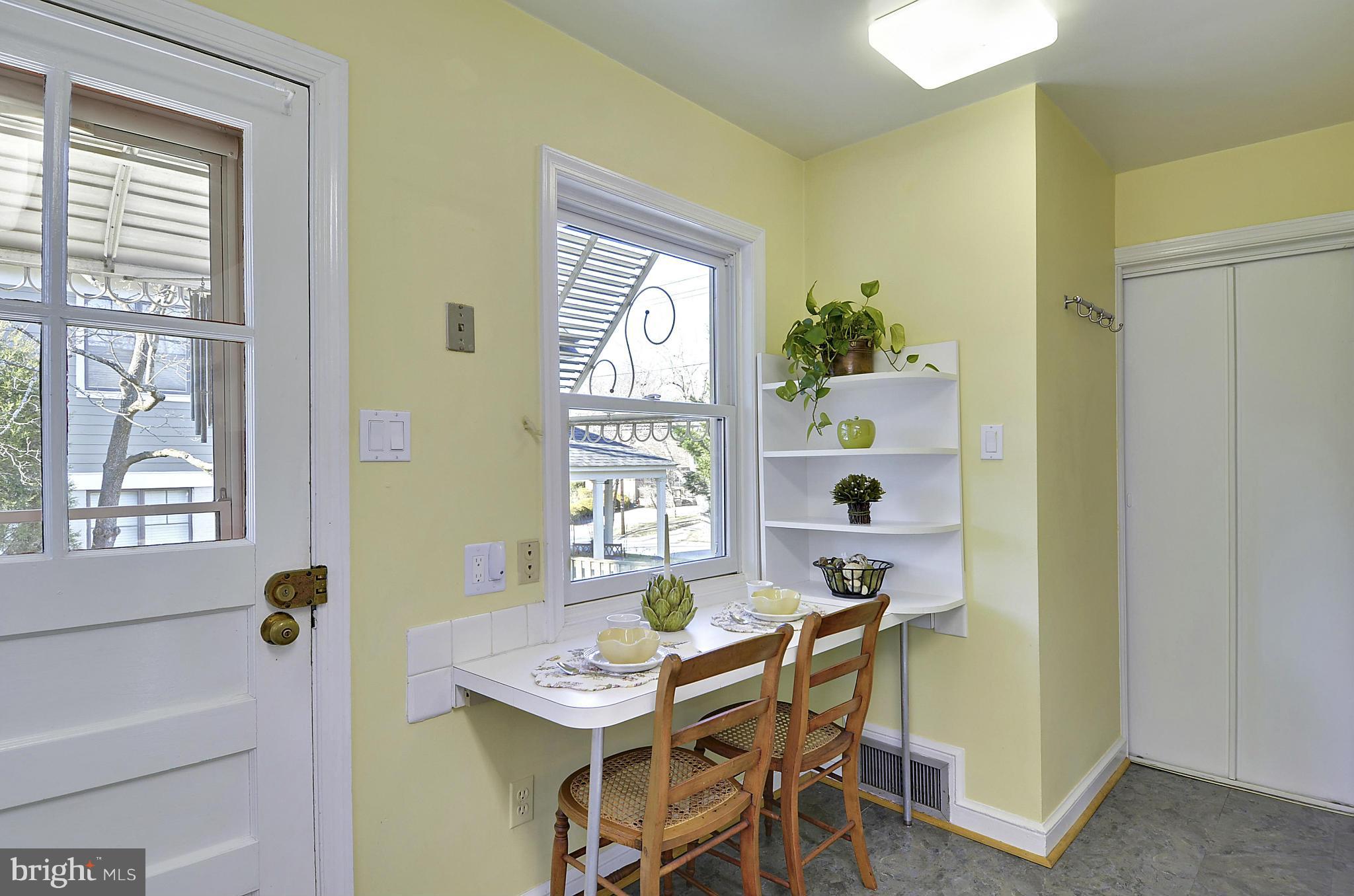 4720 Edgefield Road Bethesda, MD 20814 - Photo 11 of 26 Kitchen