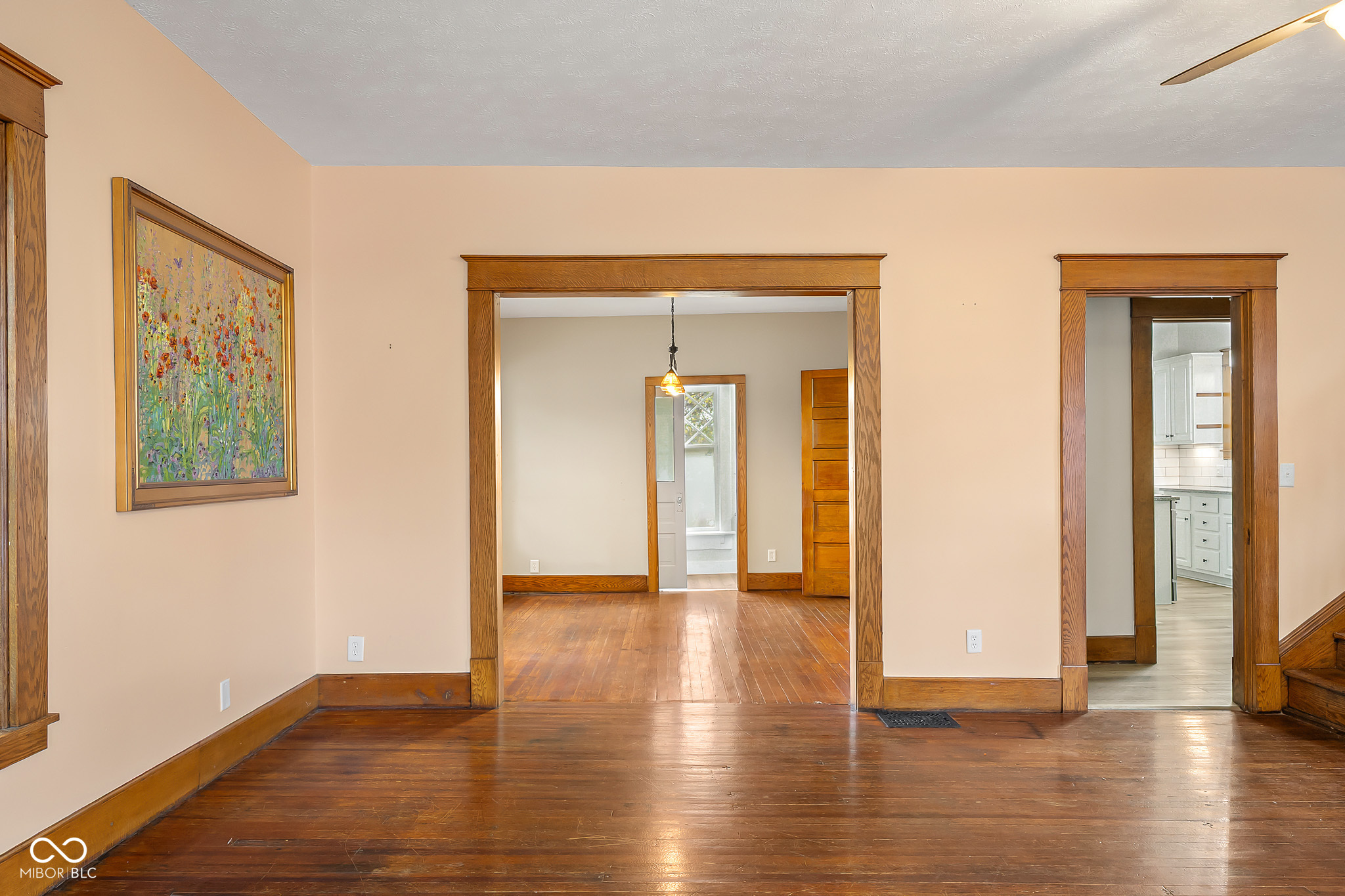 818 Sycamore Street Columbus, IN 47201 - Photo 11 of 52