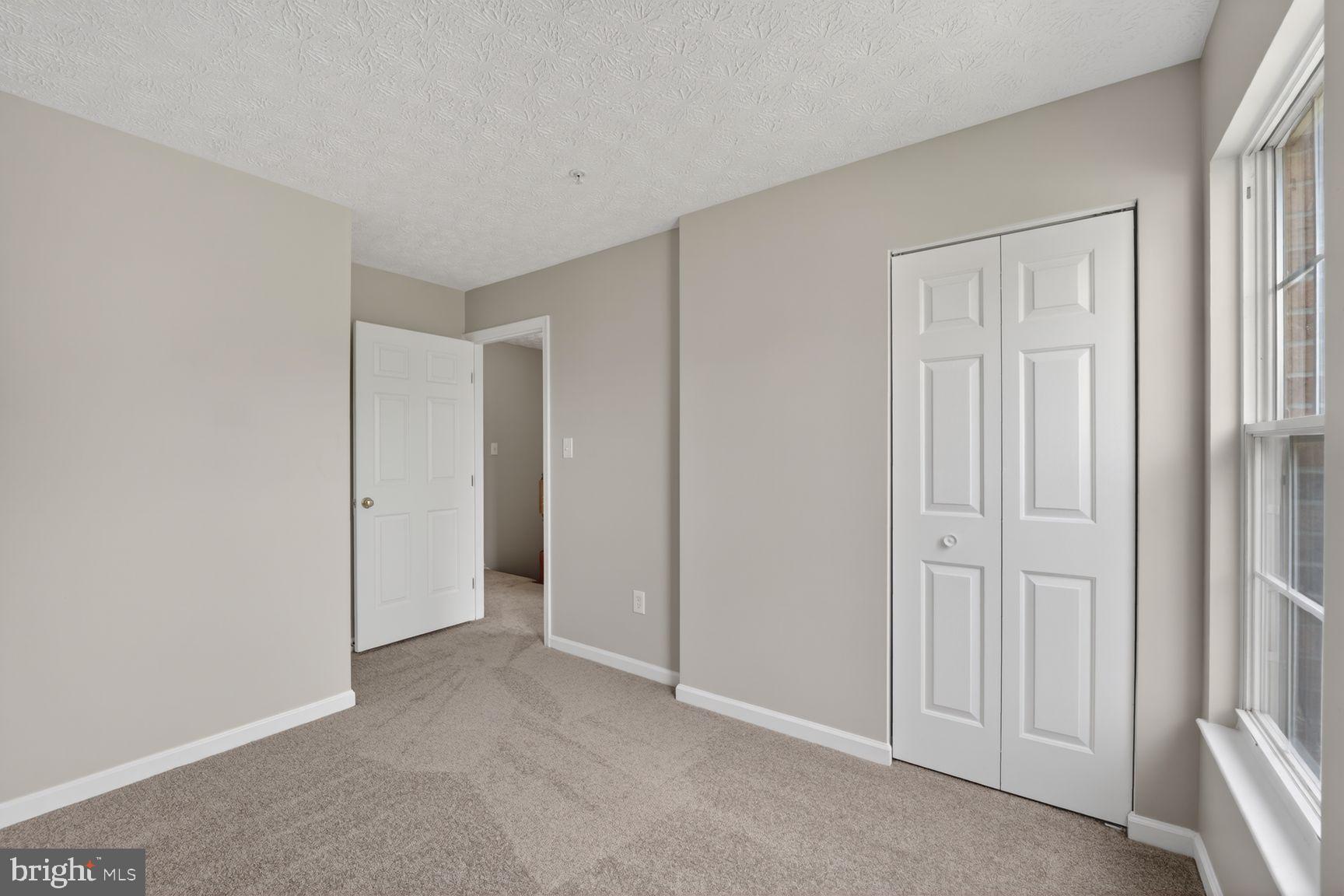 2518 Summers Ridge Drive Odenton, MD 21113 - Photo 19 of 35 Bright and airy versatile space.