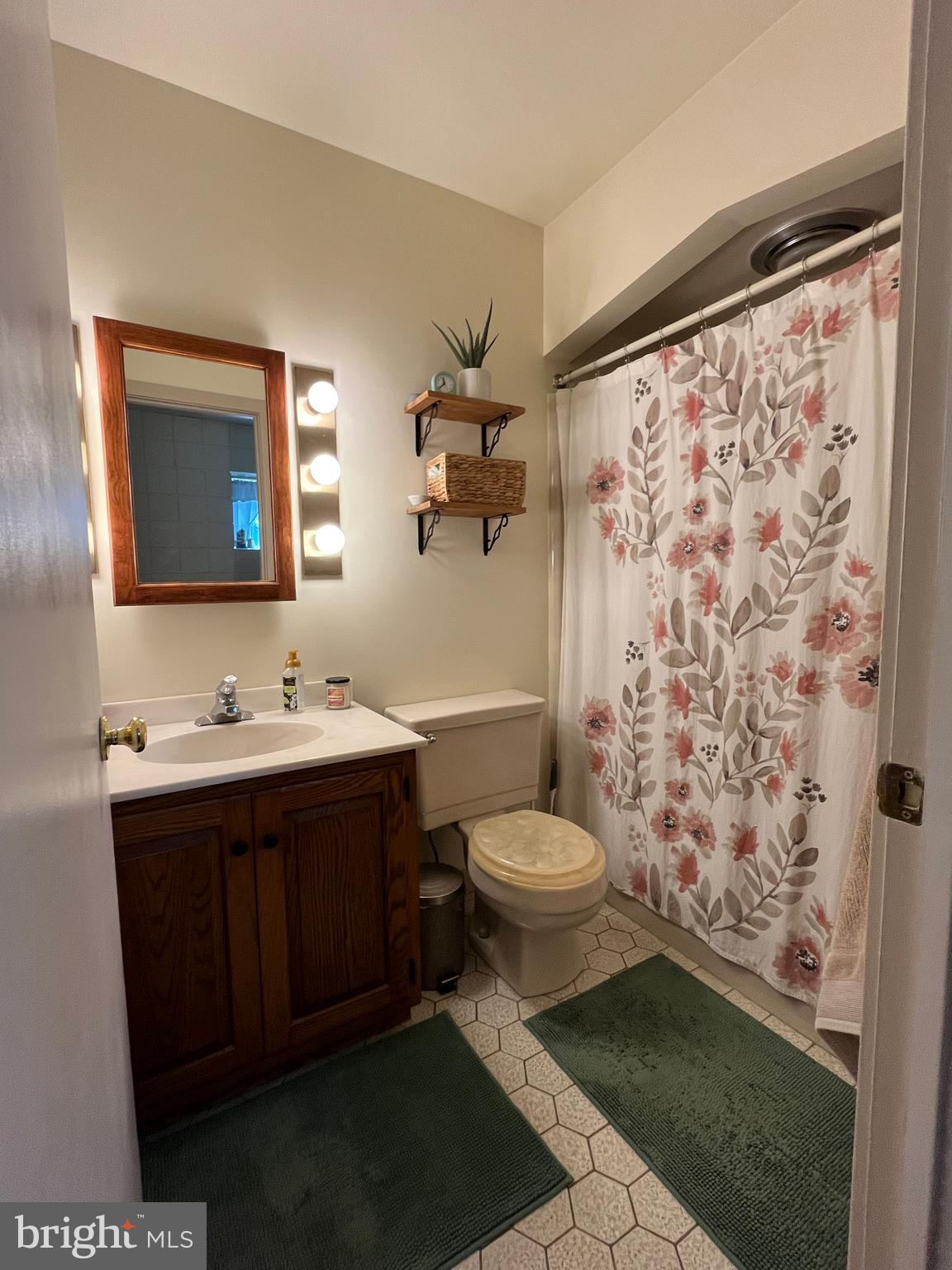 212 Haag Road Reading, PA 19606 - Photo 21 of 56 a bathroom with a sink toilet and shower