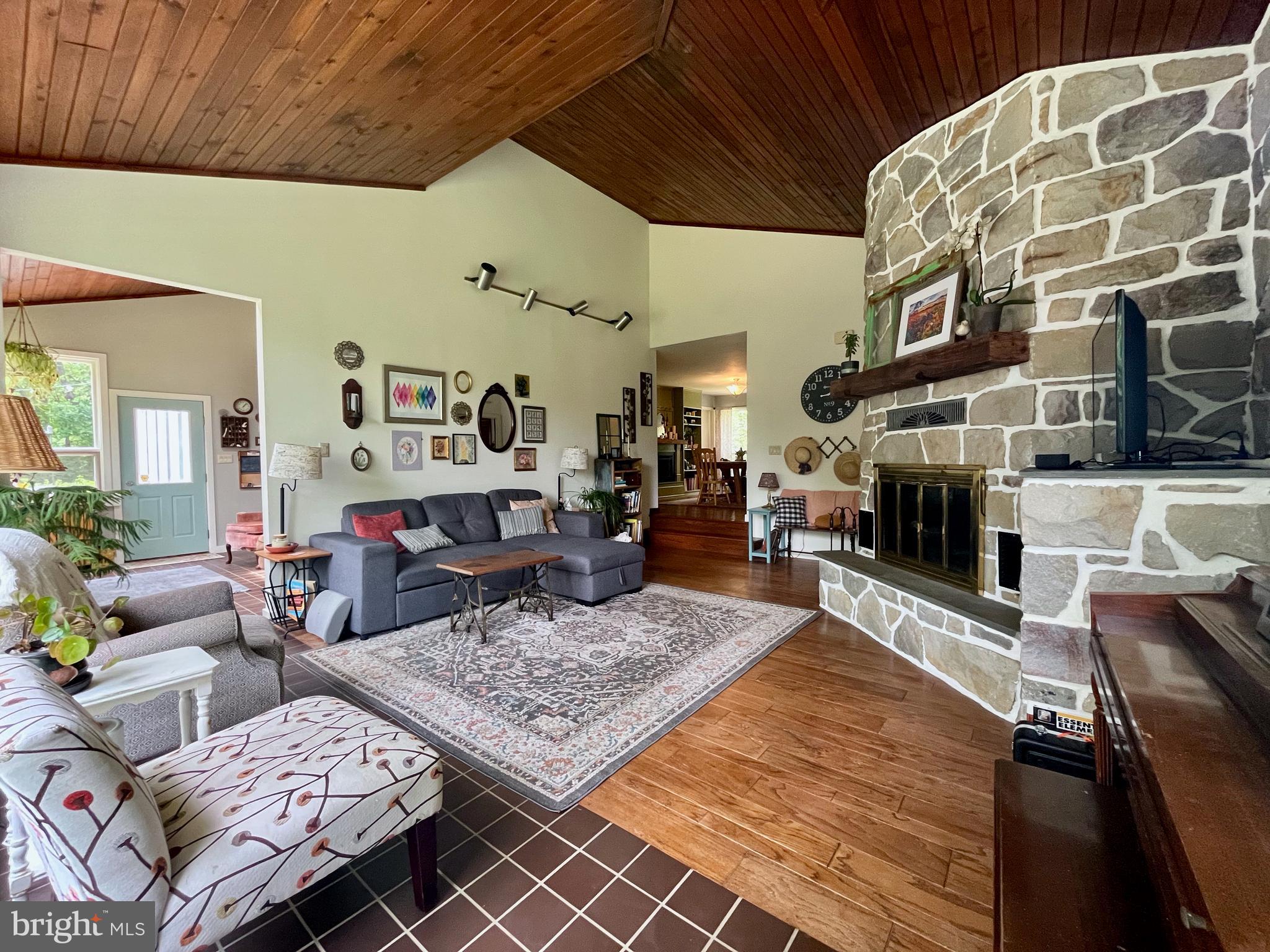 212 Haag Road Reading, PA 19606 - Photo 8 of 56 a living room with furniture and a rug
