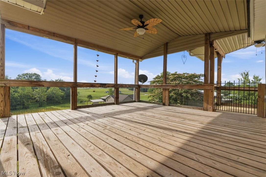 1484 Lake Washington Road Washington, WV 26181 - Photo 25 of 35 Covered back deck