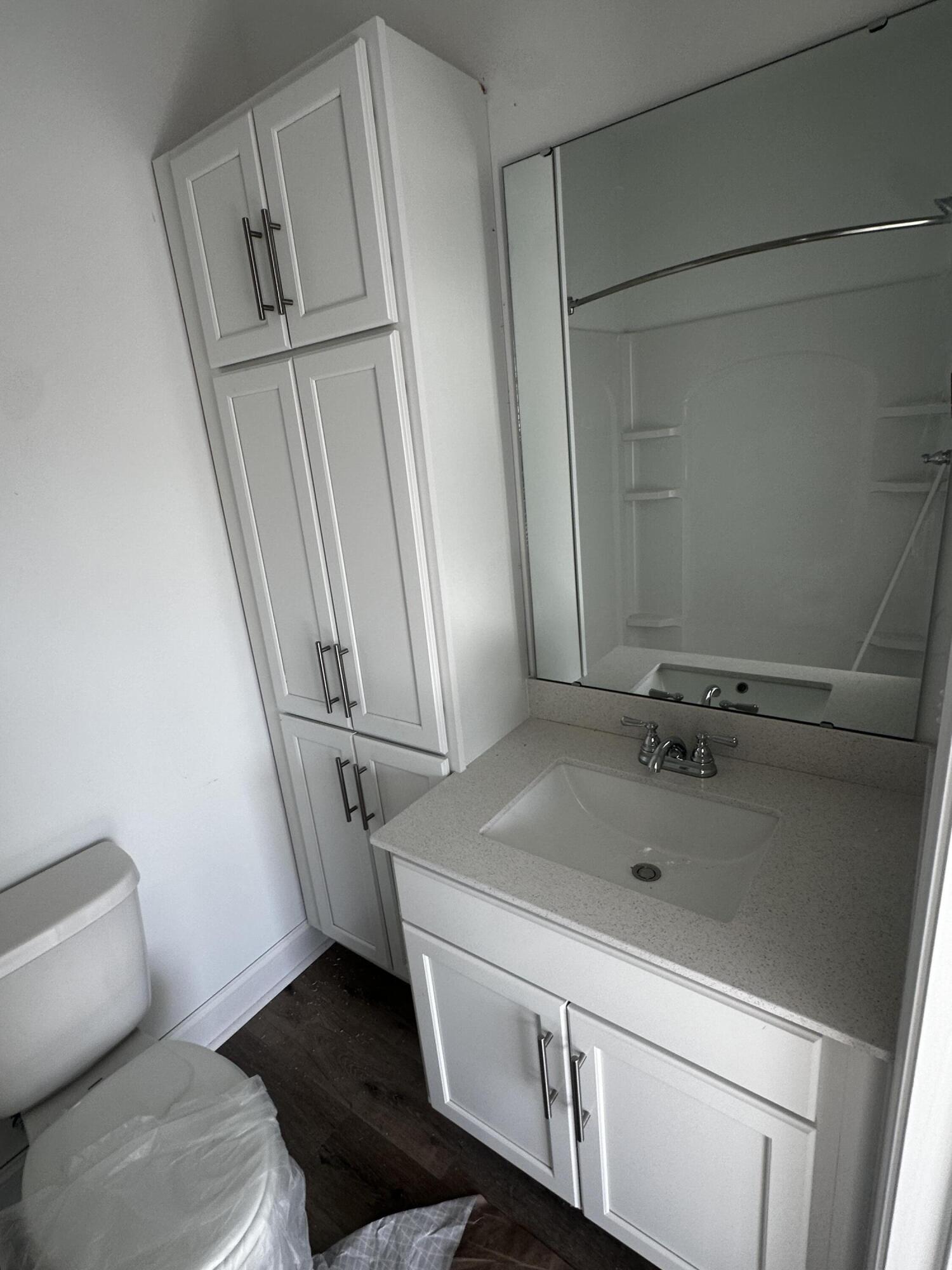 403 Gravy Train Street Charleston, SC 29414 - Photo 7 of 37 Primary Bath