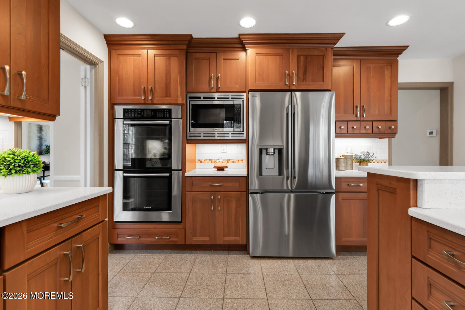 44 Tall Tree Road Middletown, NJ 07748 - Photo 12 of 62 44 Tall Tree Rd Middletown-large-016-008
