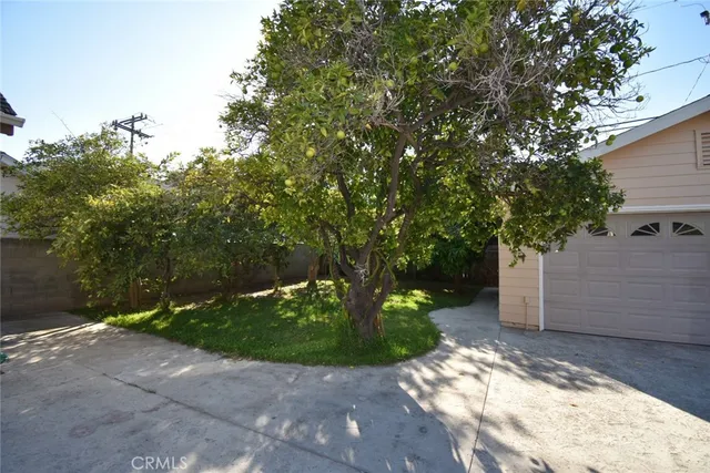 $950,000 | 622 South Parton Street, Santa Ana, CA 92701