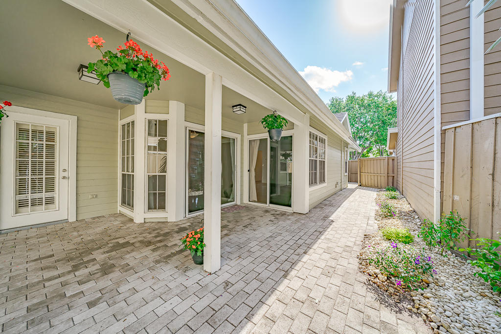 21413 Fairfield Lane Boca Raton, FL 33431 - Photo 22 of 24 patio 2