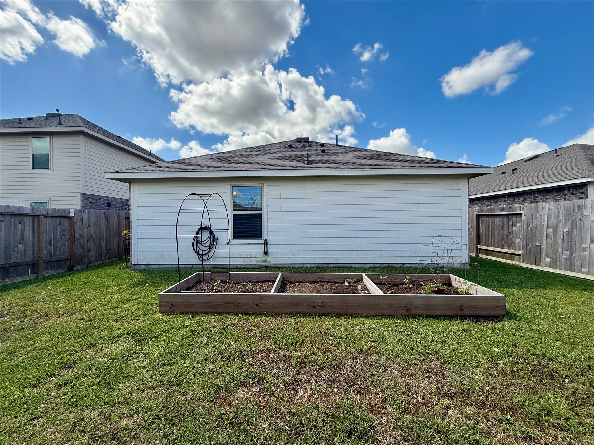 216 Bennett Street Angleton, TX 77515 - Photo 38 of 45 Gallery Image 38