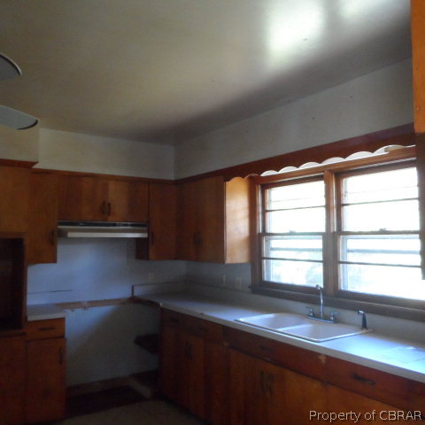 1610 Regent Road Topping, VA 23169 - Photo 2 of 9 Gallery Image 2