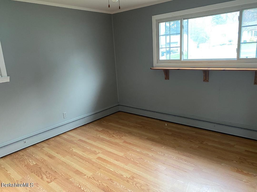 31 Edgemere Road Dalton, MA 01226 - Photo 8 of 10 Bed