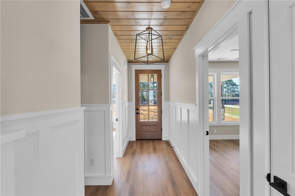 172 Turtle Dove Lane Seneca, SC 29678 - Photo 7 of 26