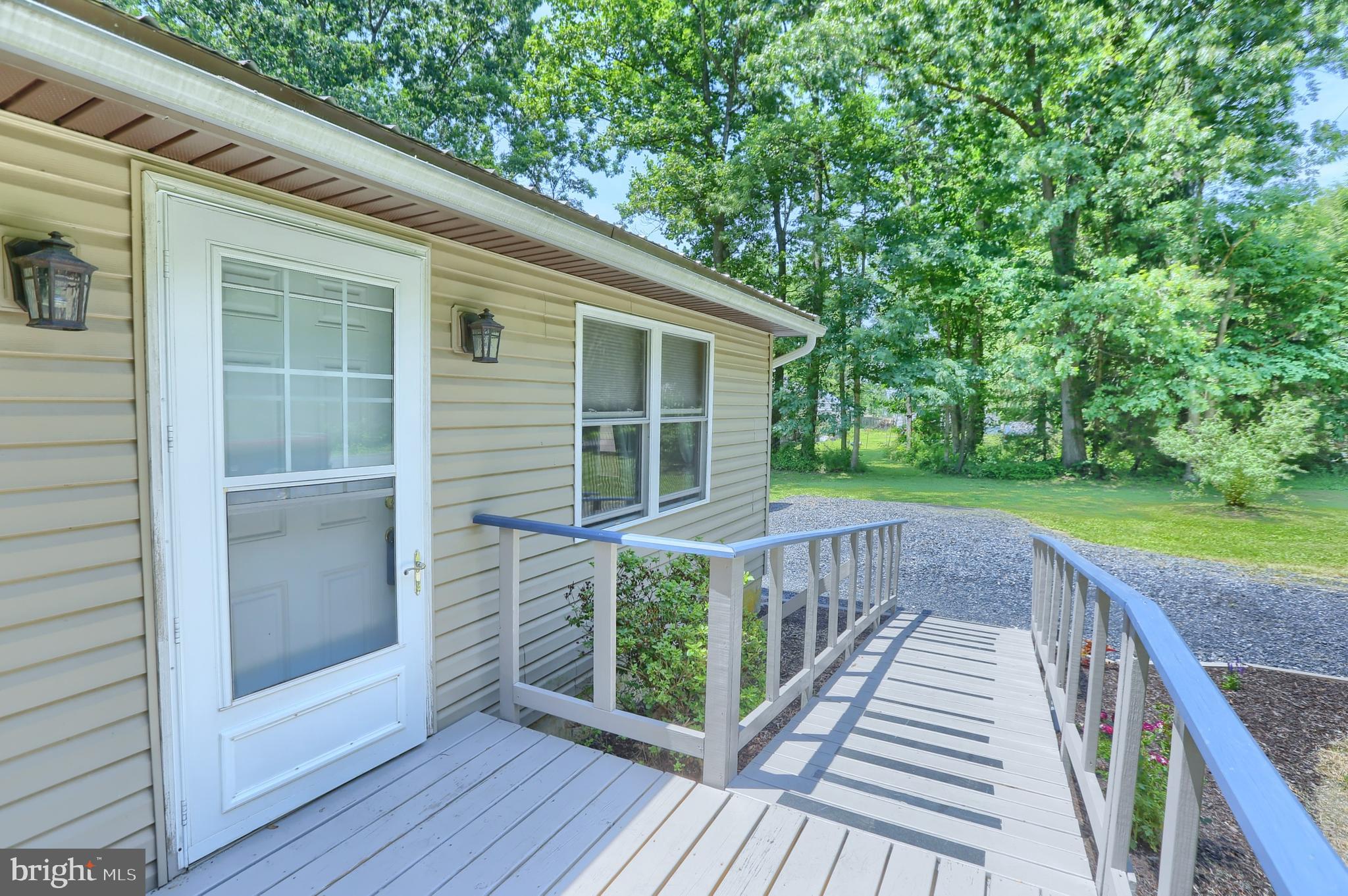 1128 Petersburg Road Boiling Springs, PA 17007 - Photo 3 of 20 Gallery Image 3