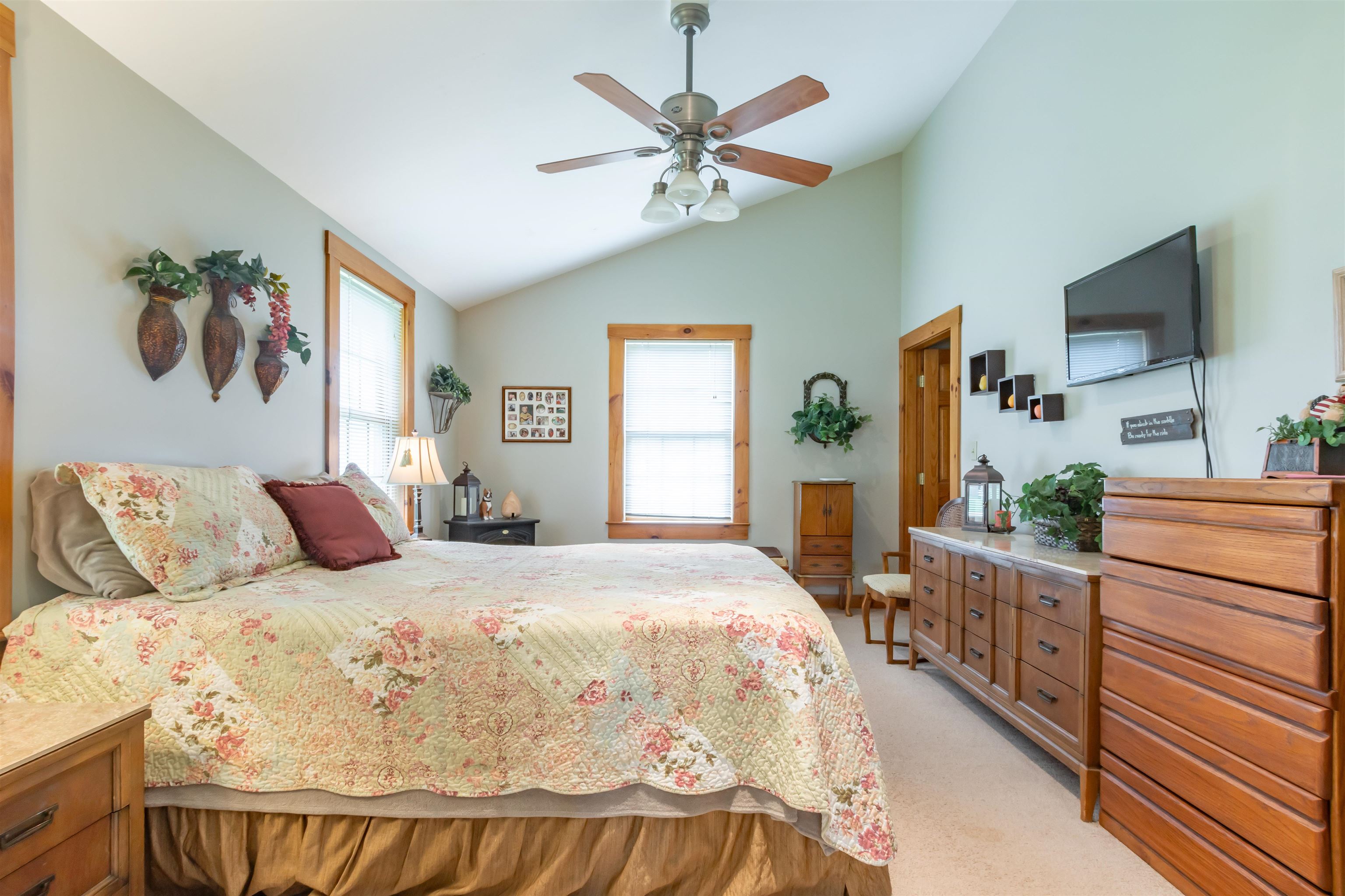 151 New Boston Road Goffstown, NH 03045 - Photo 12 of 23 Gallery Image 12