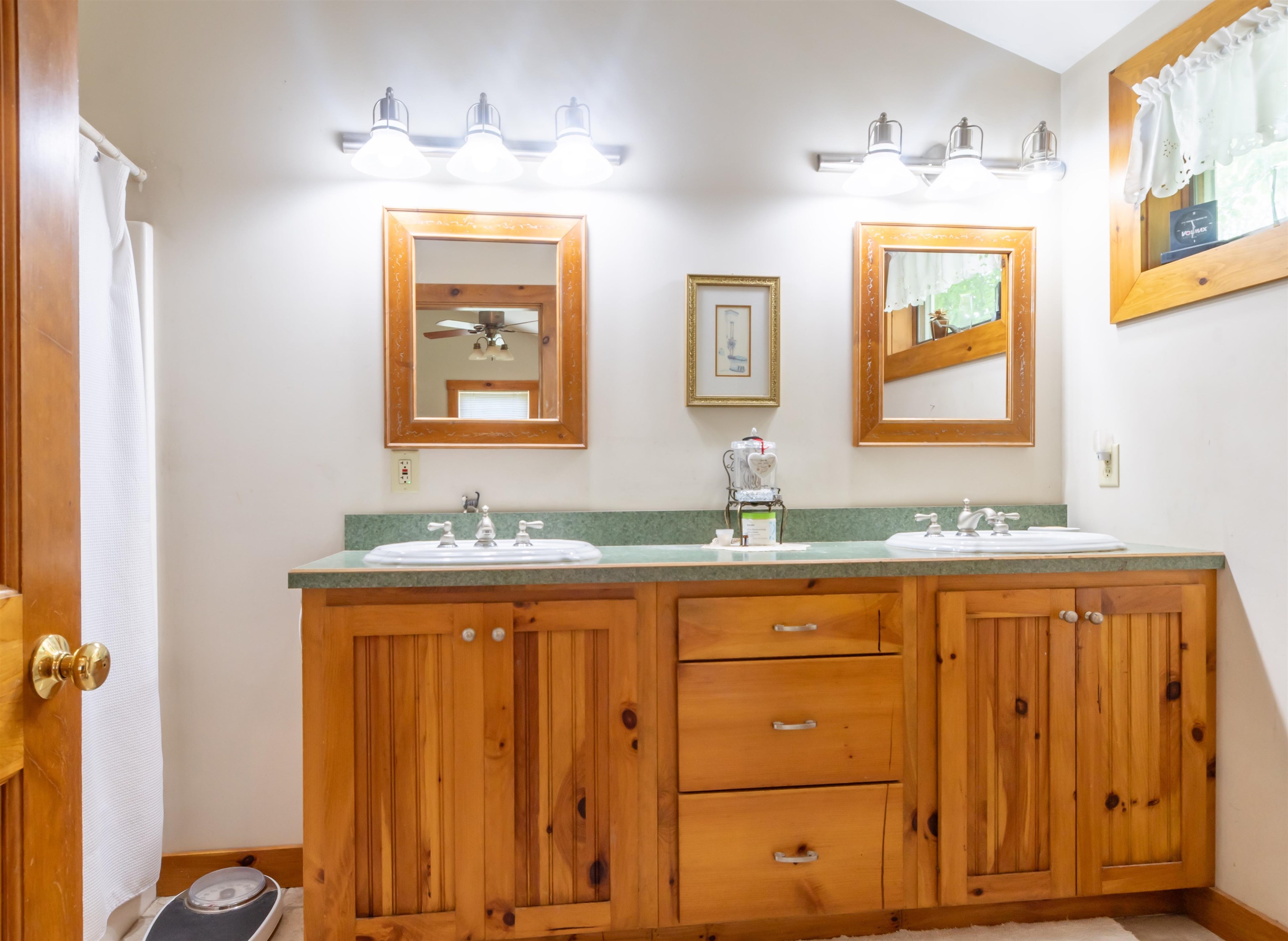 151 New Boston Road Goffstown, NH 03045 - Photo 15 of 23 Gallery Image 15