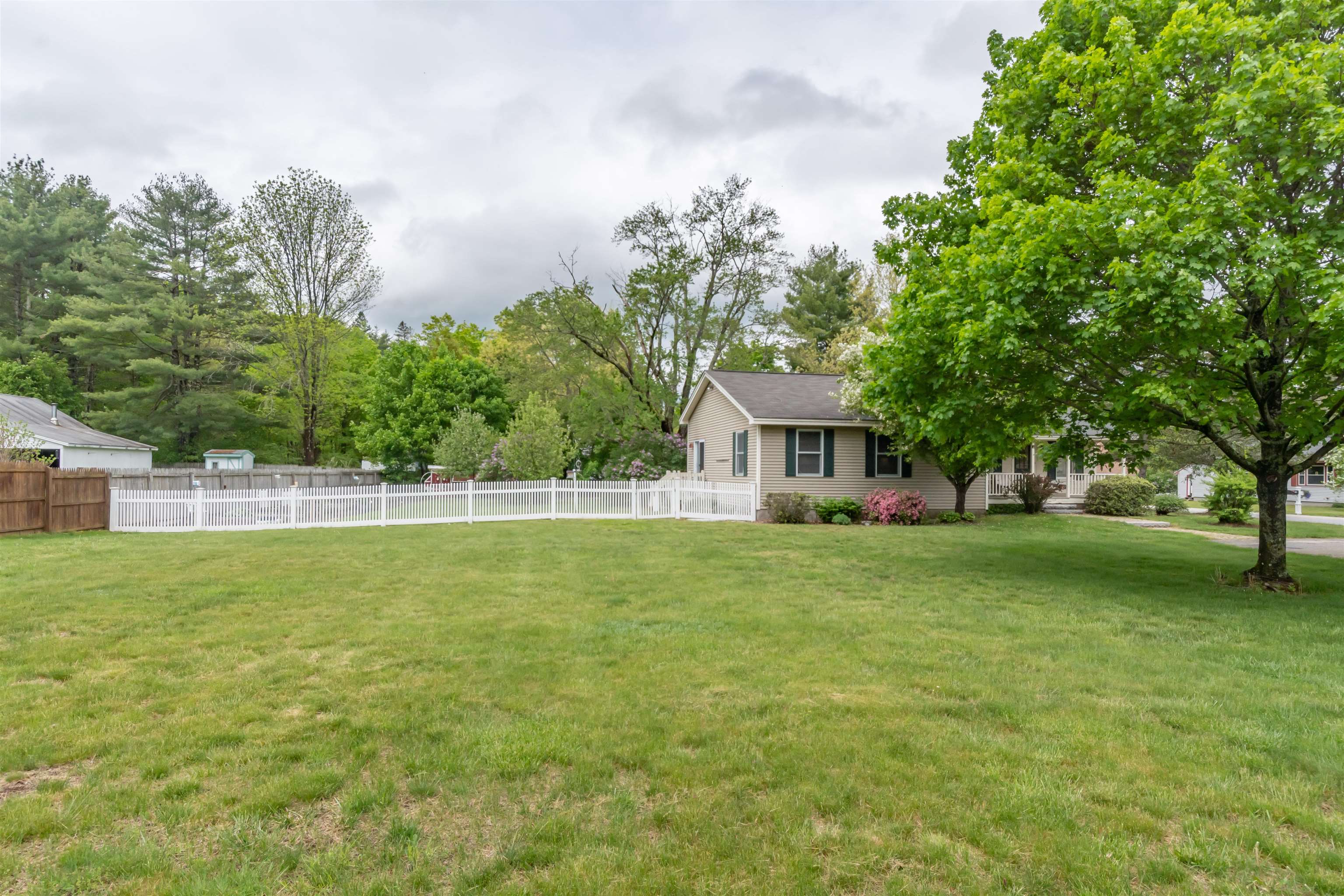 151 New Boston Road Goffstown, NH 03045 - Photo 20 of 23 Gallery Image 20