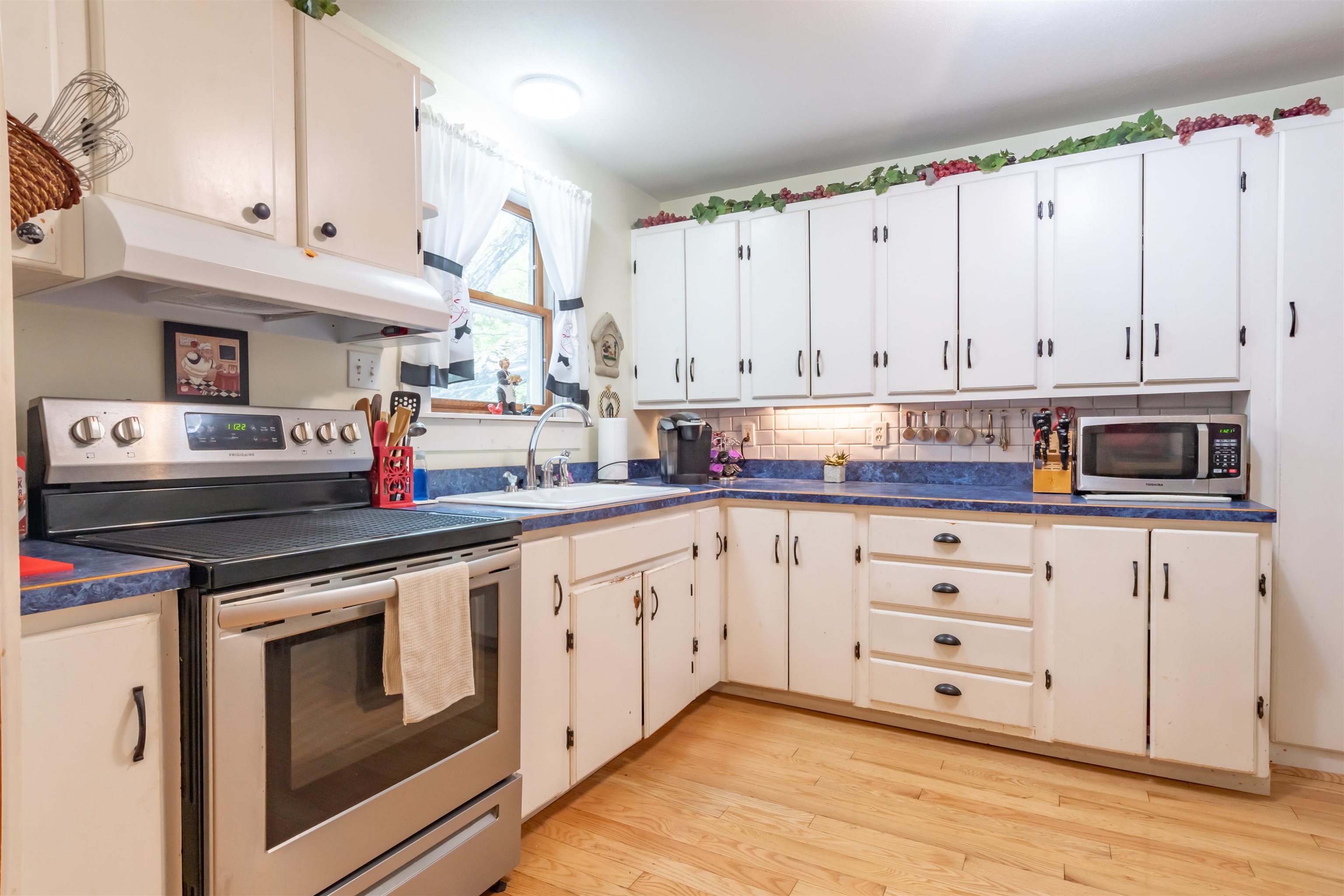 151 New Boston Road Goffstown, NH 03045 - Photo 21 of 23 Gallery Image 21