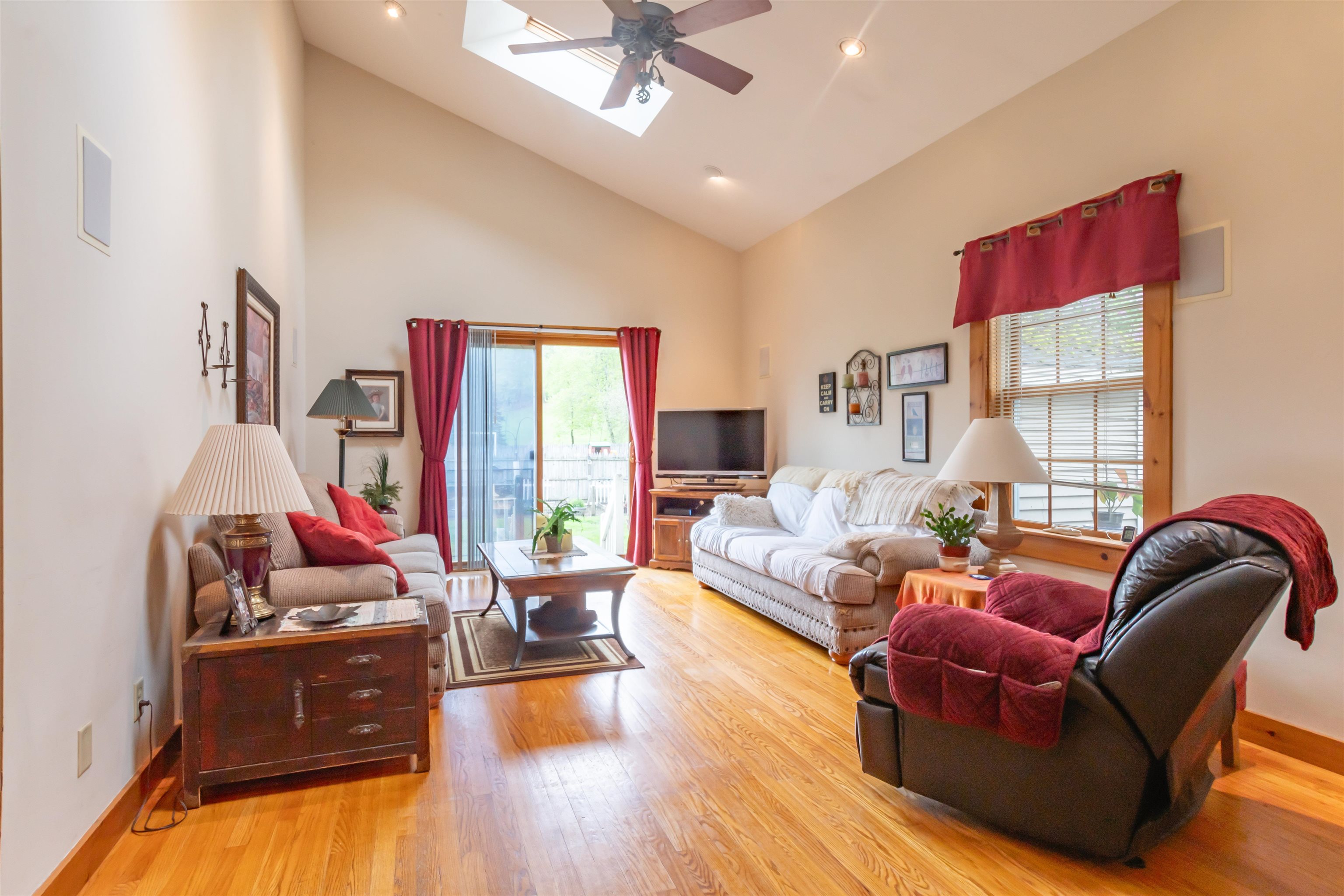 151 New Boston Road Goffstown, NH 03045 - Photo 5 of 23 Gallery Image 5