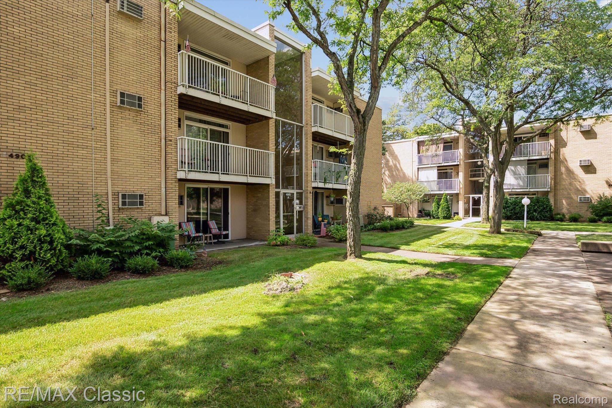 4905 Crooks Road, Unit A11 Royal Oak, MI 48073 - Photo 30 of 46 Gallery Image 30
