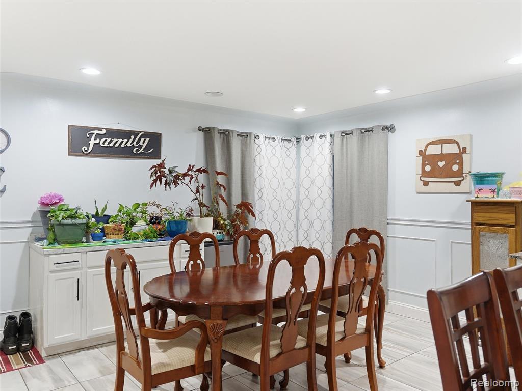 15491 18 Mile Road Clinton Township, MI 48038 - Photo 18 of 45