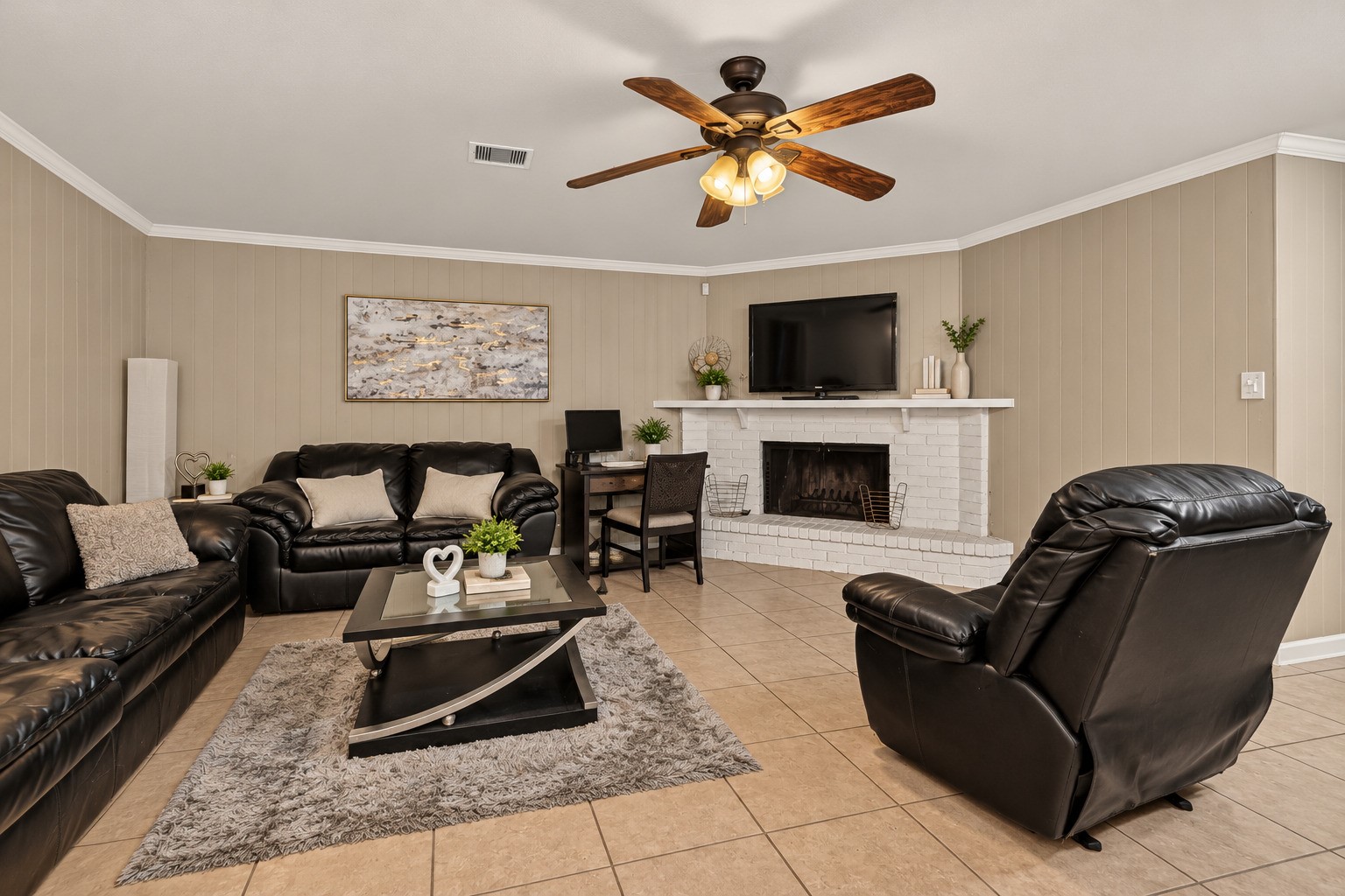 4850 Raven Ridge Drive Houston, TX 77053 - Photo 6 of 32 Gallery Image 6