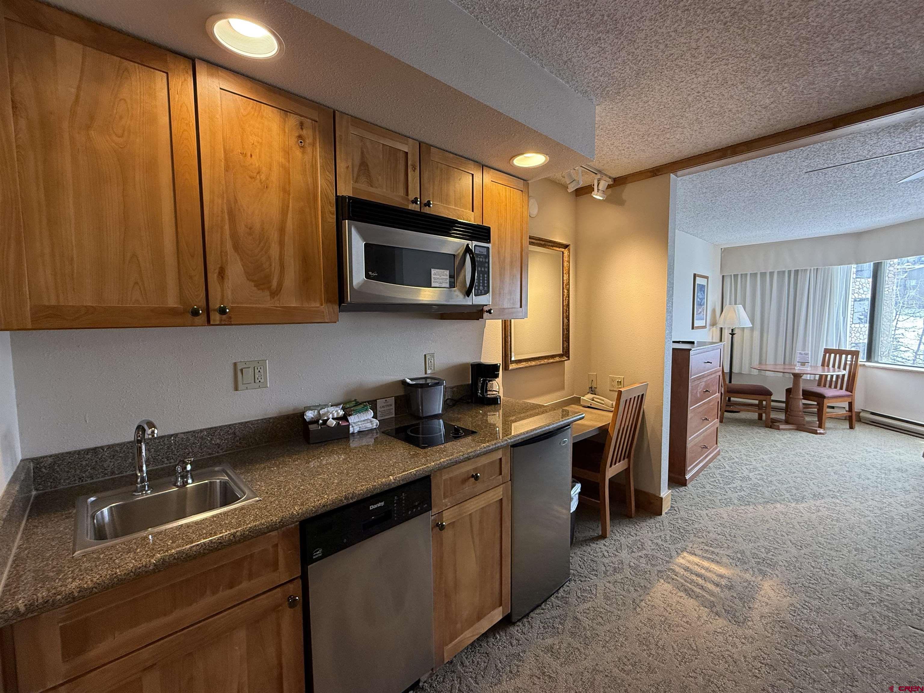 6 Emmons Road, Unit 422 Crested Butte, CO 81225 - Photo 13 of 33