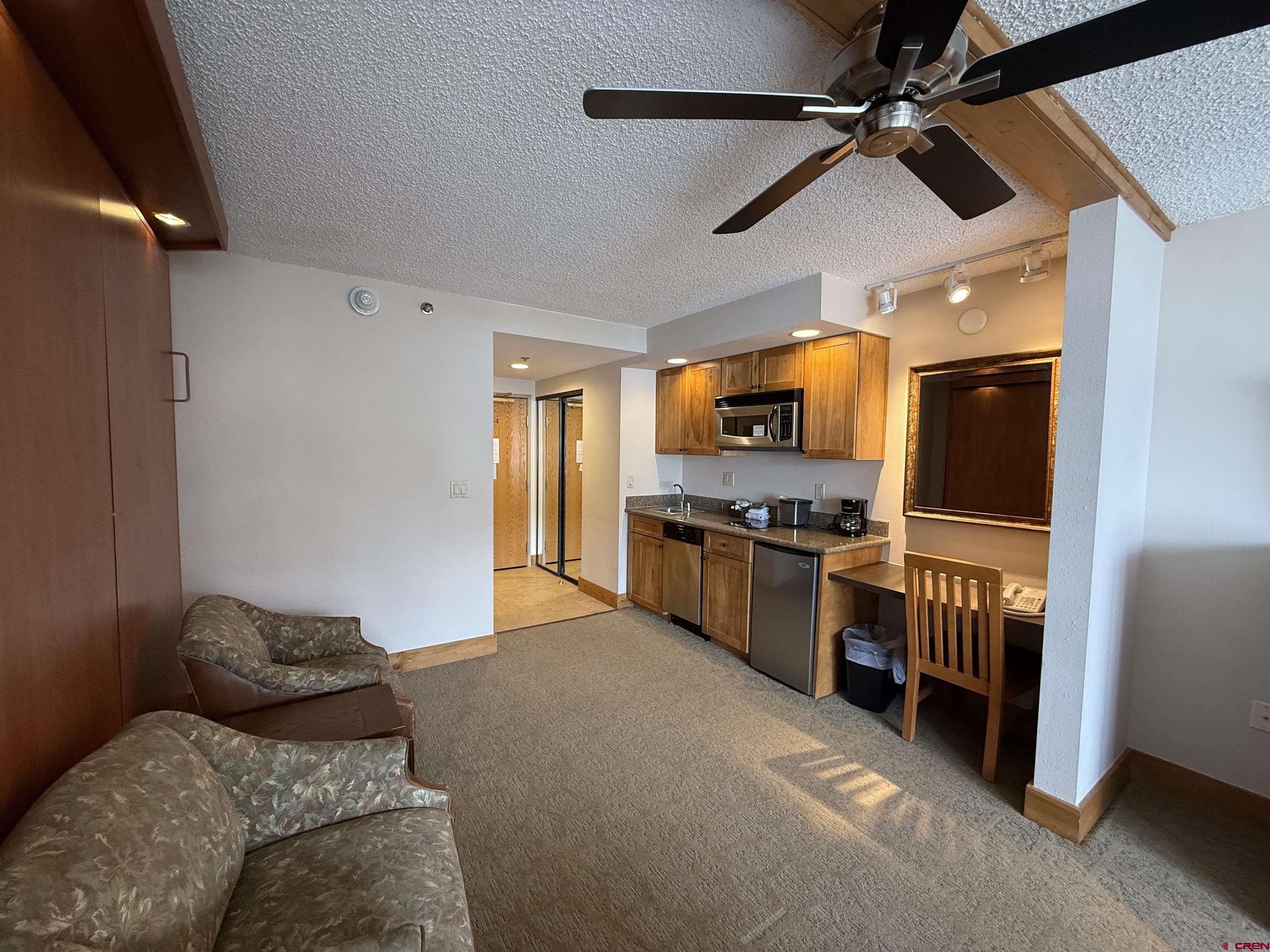 6 Emmons Road, Unit 422 Crested Butte, CO 81225 - Photo 15 of 33