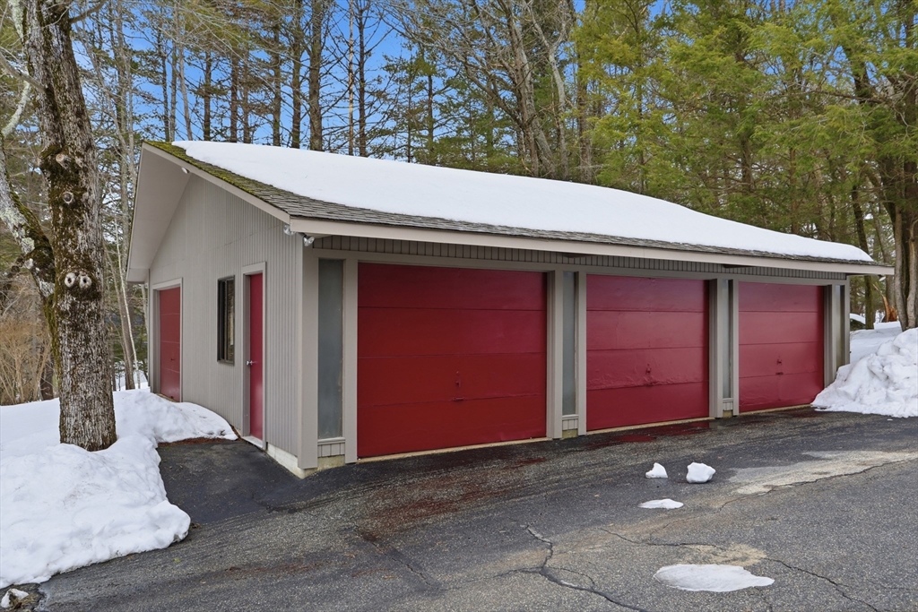 1090 North Road Carlisle, MA 01741 - Photo 32 of 42
