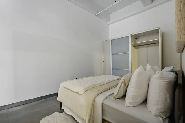 $1,995 | 700 North Washington Avenue, Unit 319, Minneapolis, MN 55401