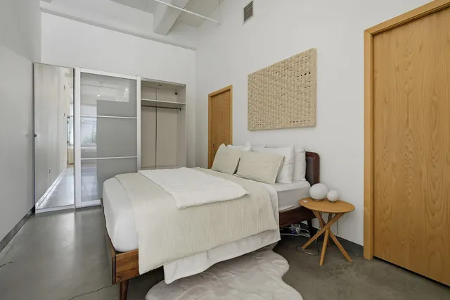 $1,995 | 700 North Washington Avenue, Unit 319, Minneapolis, MN 55401