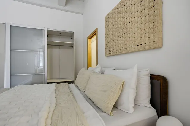 $1,995 | 700 North Washington Avenue, Unit 319, Minneapolis, MN 55401