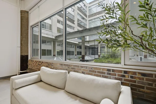 $1,995 | 700 North Washington Avenue, Unit 319, Minneapolis, MN 55401