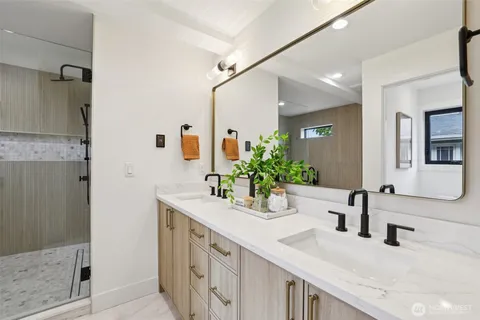 $2,450,000 | 3714 Bagley Avenue North, Seattle, WA 98103