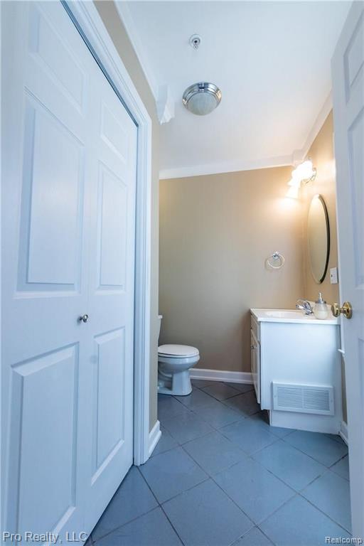 43805 Cherry Grove Road Canton, MI 48188 - Photo 20 of 23
