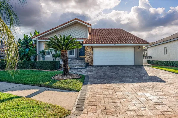 $820,000 | 930 Symphony Isles Boulevard, Apollo Beach, FL 33572