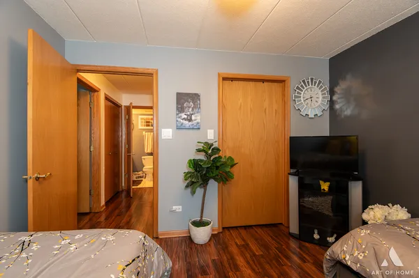 $208,950 | 4950 134th Court, Unit 508, Crestwood, IL 60418
