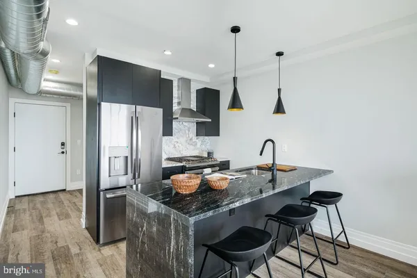 $1,695 | 526 Brown Street, Unit 207, Philadelphia, PA 19123