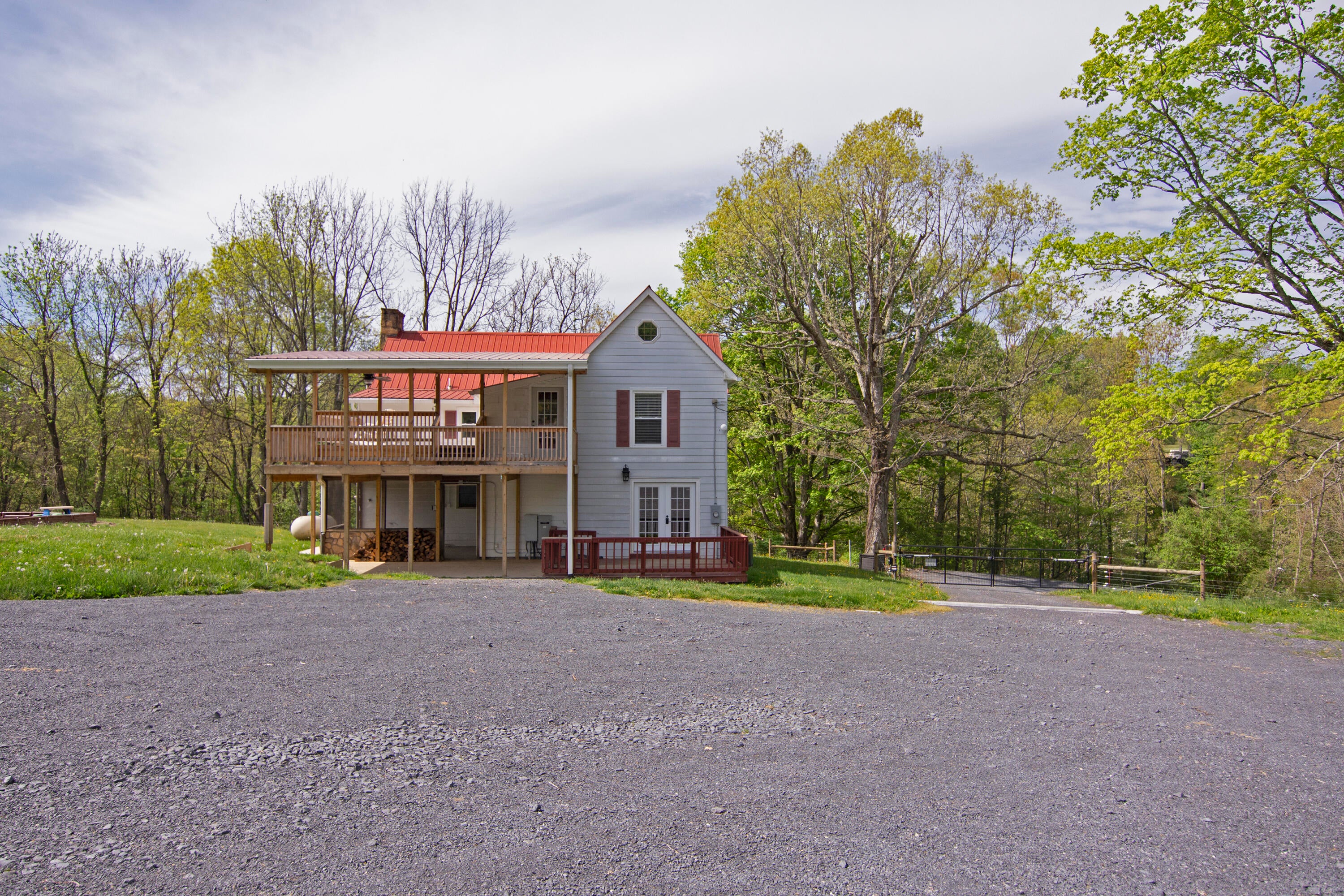 2569 Anthony Road Frankford, WV 24938 - Photo 42 of 133 Gallery Image 42