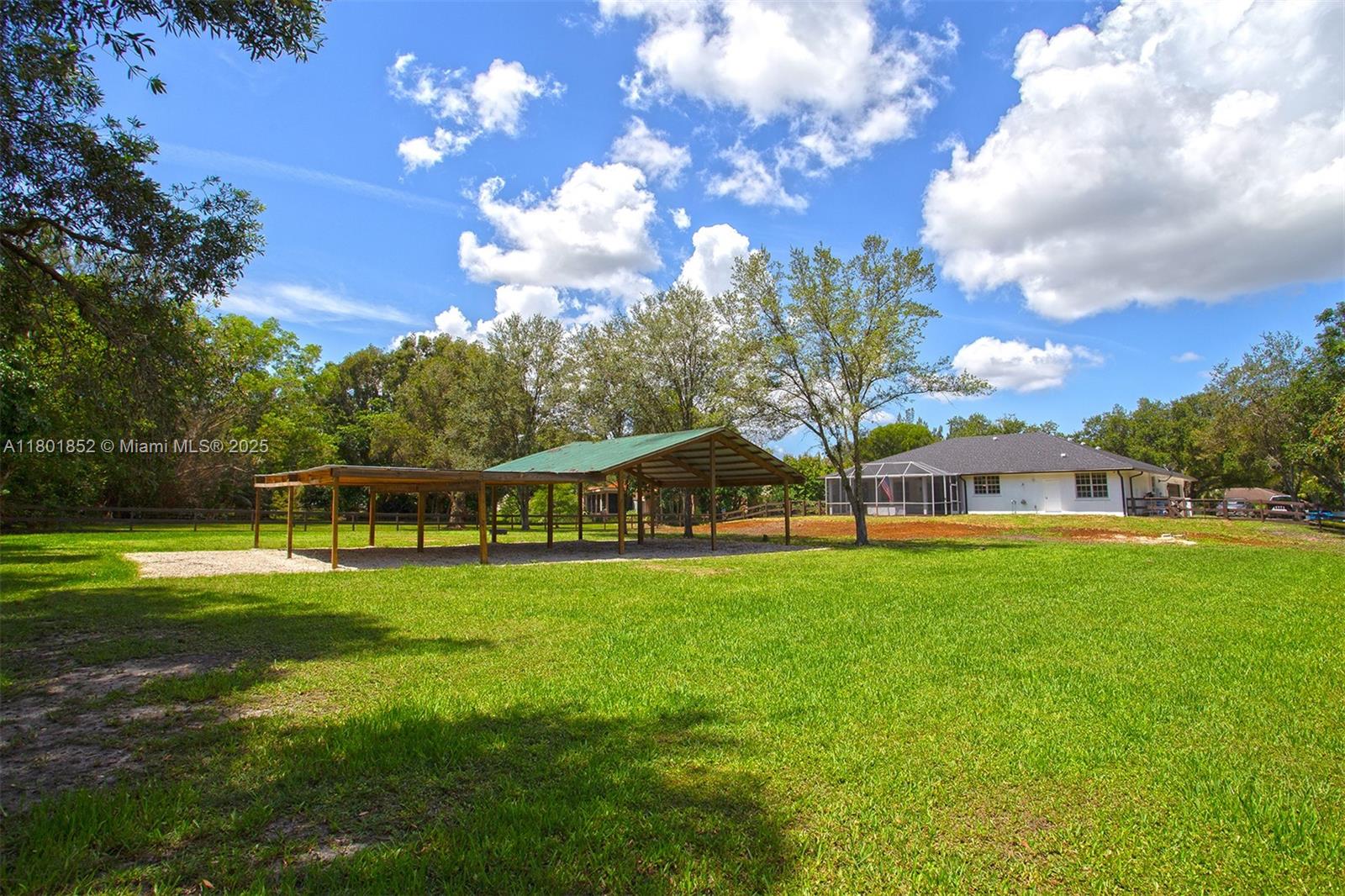 5530 Southwest 195th Terrace Southwest Ranches, FL 33332 - Photo 37 of 47