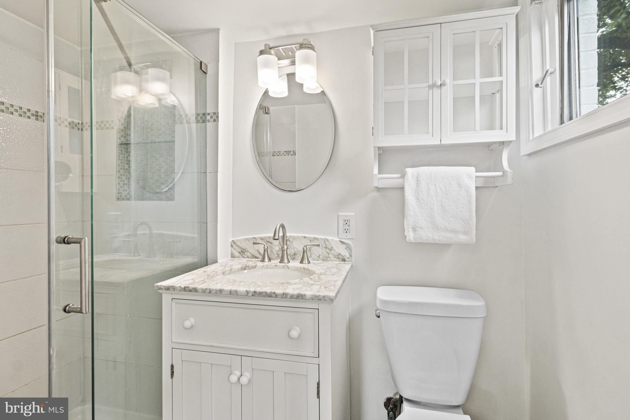 7119 Sea Cliff Road McLean, VA 22101 - Photo 27 of 43 Ensuite Bath