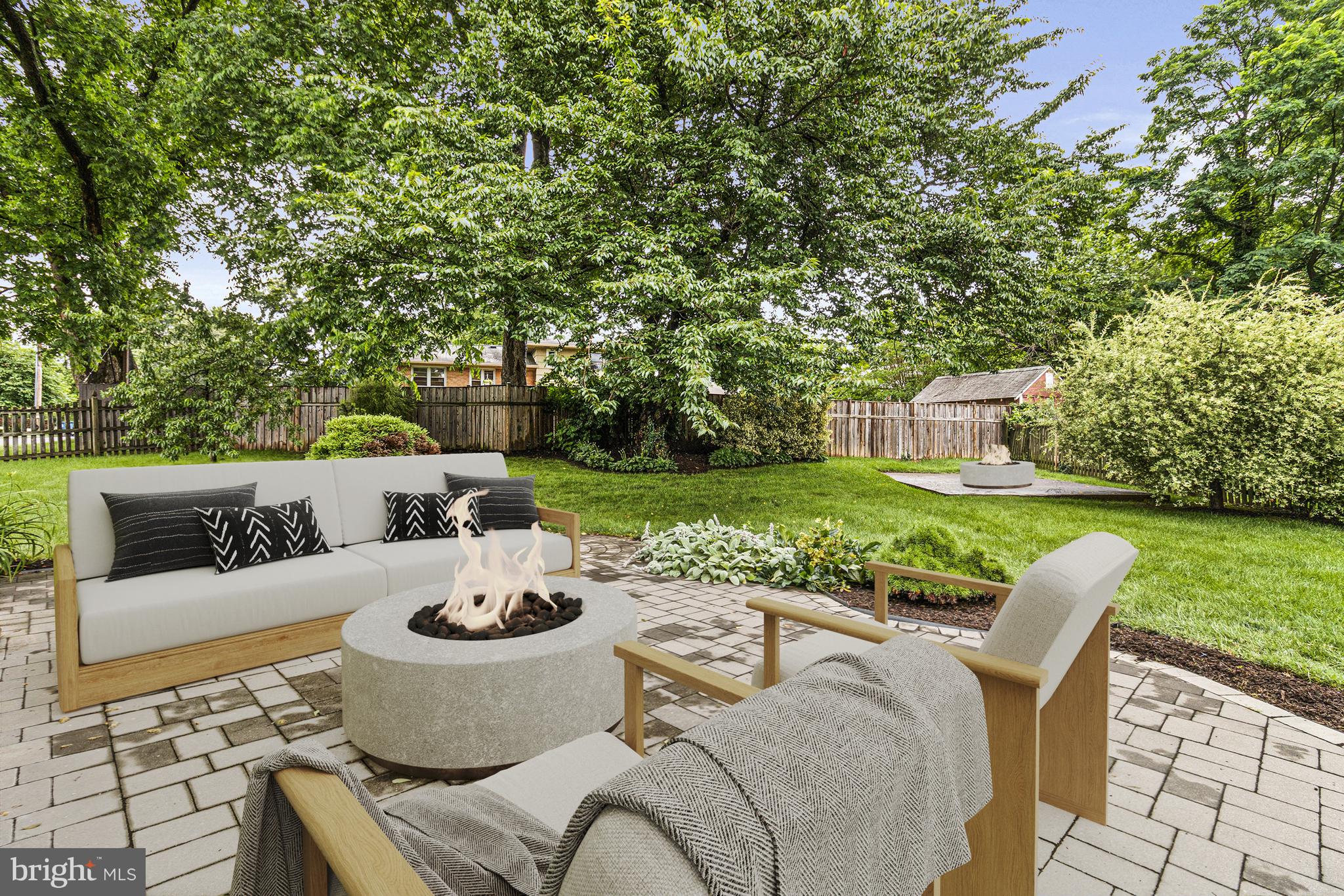 7119 Sea Cliff Road McLean, VA 22101 - Photo 33 of 43 Back Patio